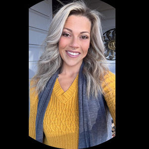 Meet your Posher, Mallory